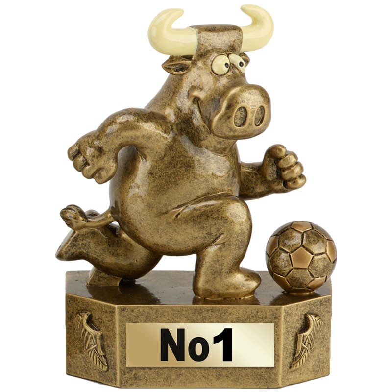 PRIZE BULL Footballer